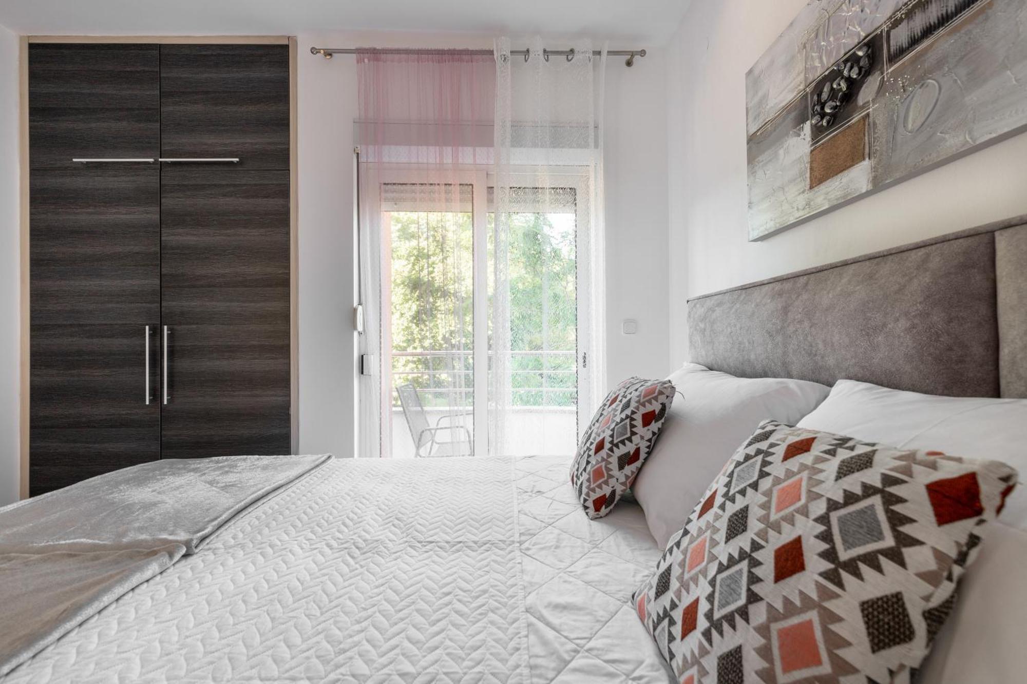 M & B Apartman Bibinje Kültér fotó